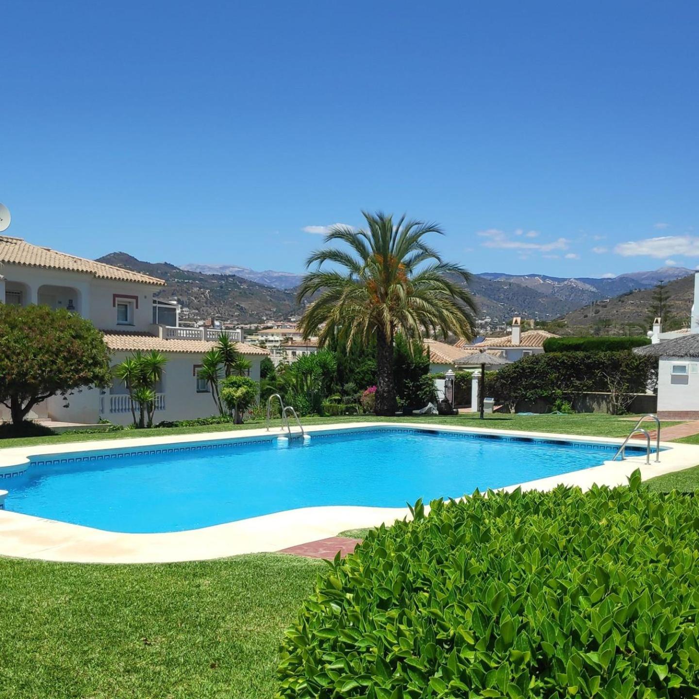 Enjoy Torrox Apartment Exterior photo