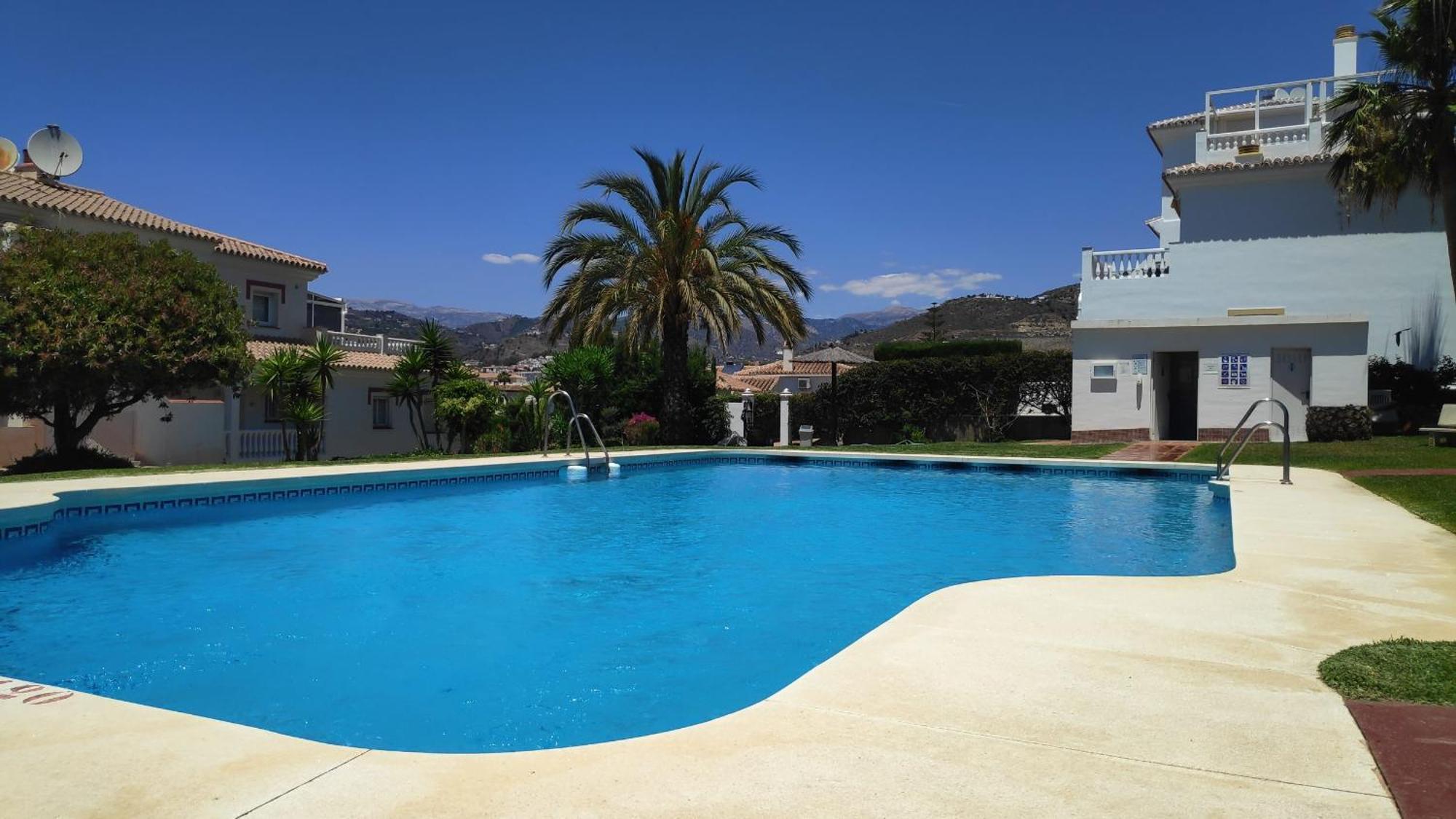 Enjoy Torrox Apartment Exterior photo